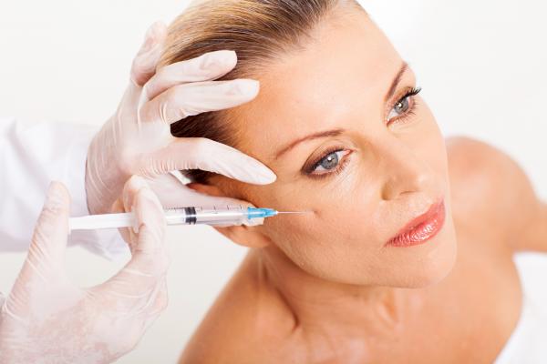 Aplikace Botulotoxinu v Petra Clinic